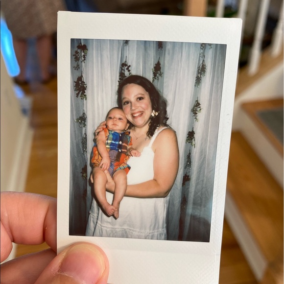 Meet your Posher, Adria - Picture 6 of 7